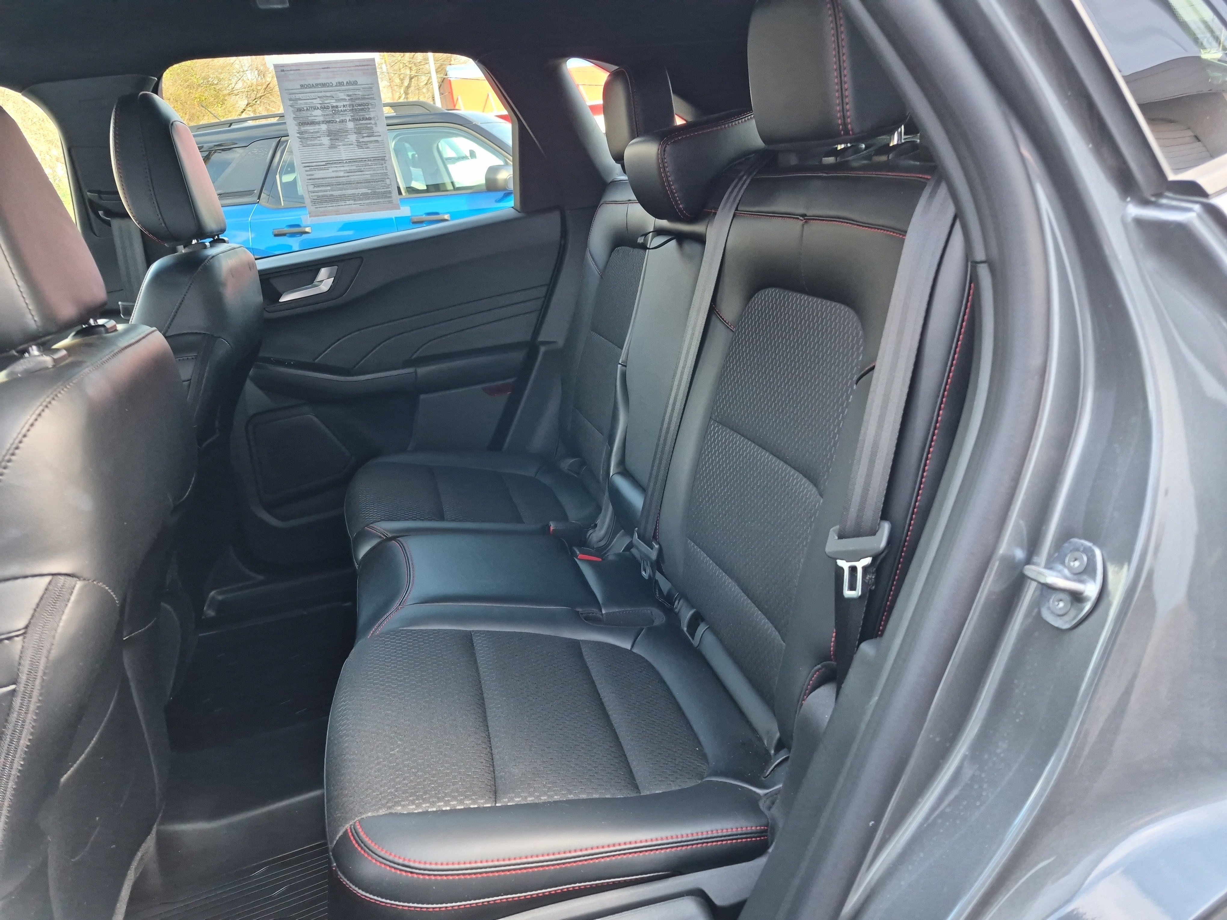 Certified 2025 Ford Escape ST-Line Elite image 16