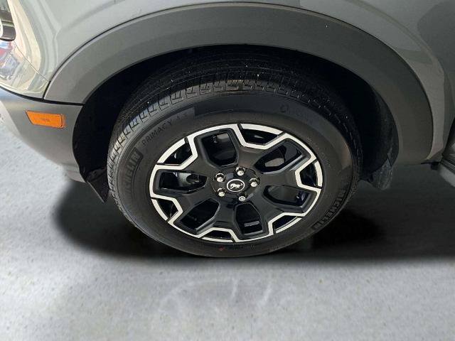 Certified 2025 Ford Bronco Sport Outer Banks w/ Outer Banks Tech Package+ AWD/4WD image 31