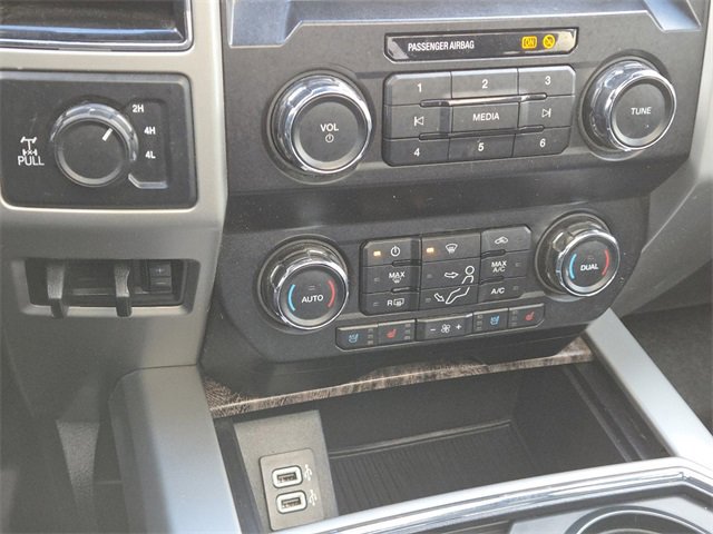 Certified 2019 Ford F250 Lariat image 19