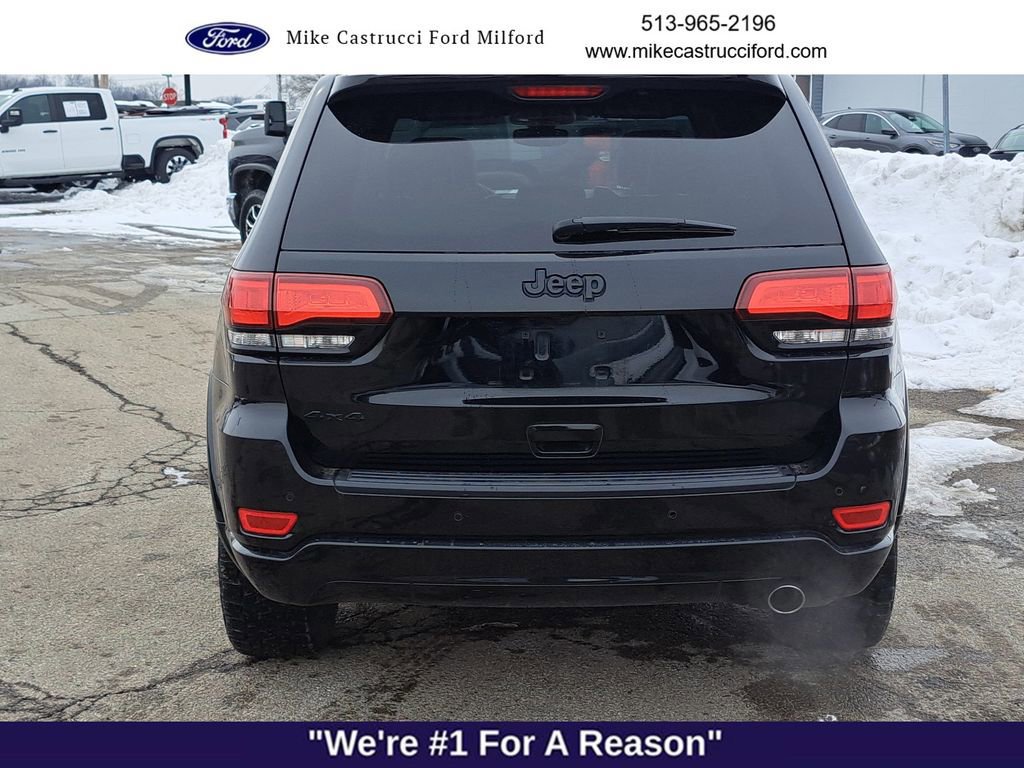 Used 2019 Jeep Grand Cherokee Altitude image 3