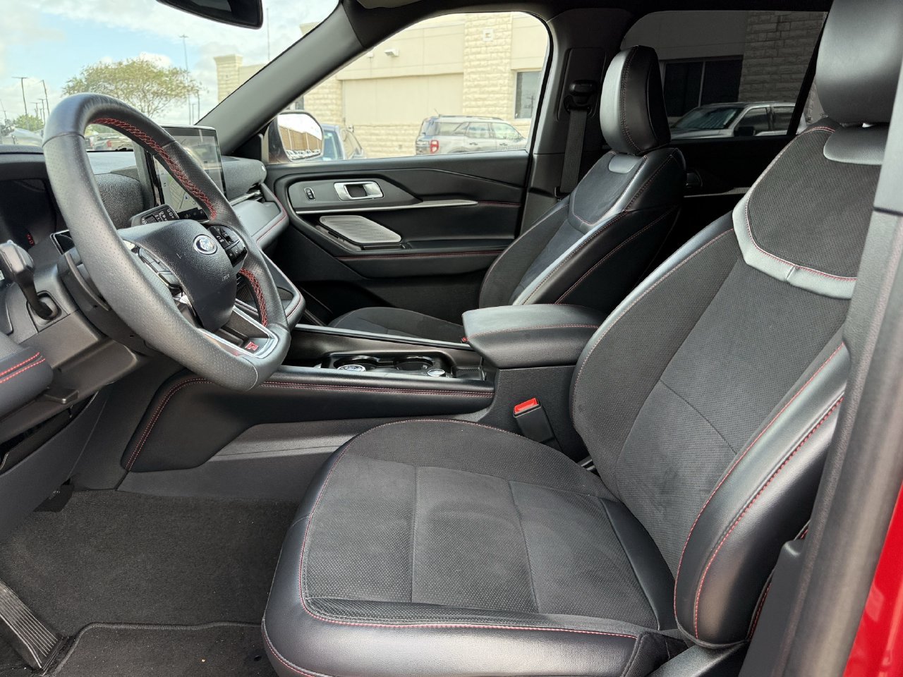 Certified 2025 Ford Explorer ST w/ Sun And Sound Package AWD/4WD image 23