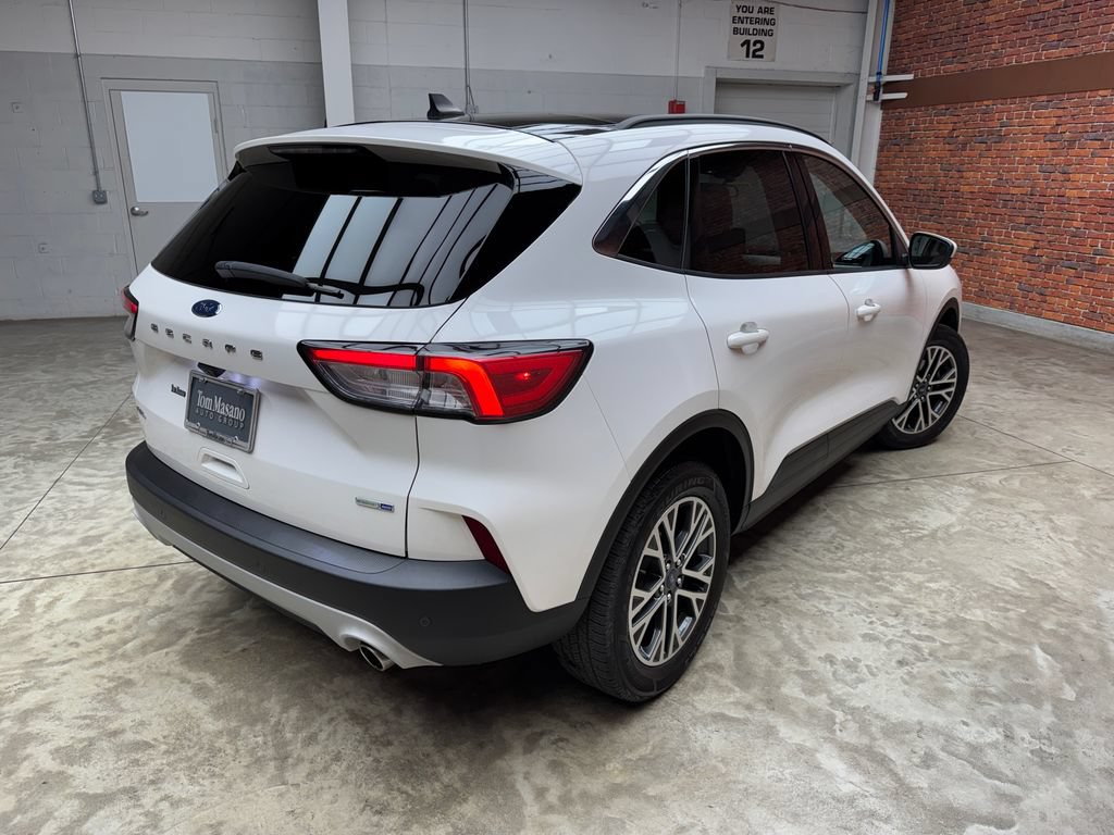 Certified 2020 Ford Escape SEL AWD/4WD image 5
