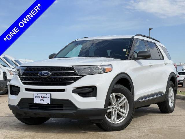 Certified 2023 Ford Explorer XLT image 2