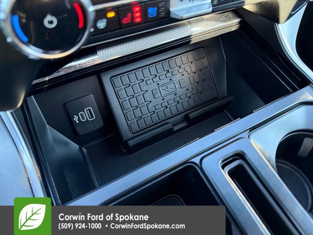 Certified 2025 Ford F150 Platinum w/ FX4 Off-Road Package image 36