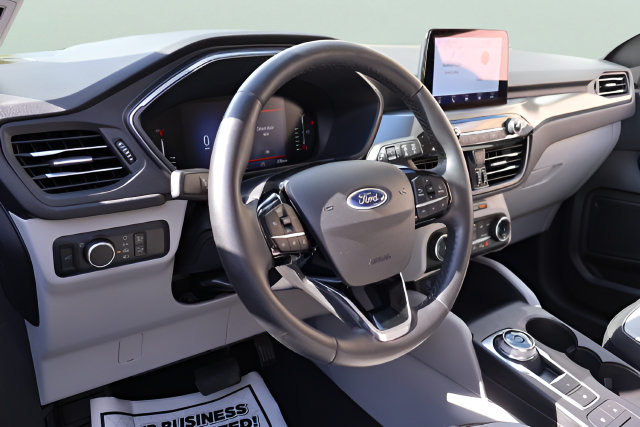 Certified 2023 Ford Escape Active AWD/4WD image 12