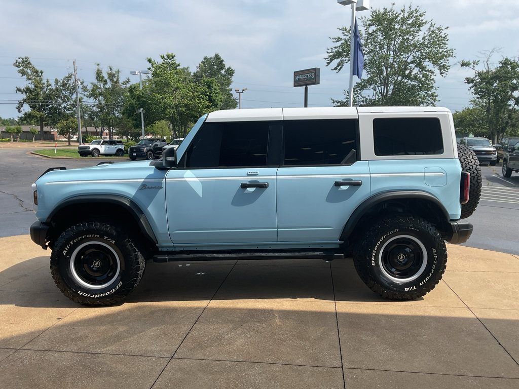 Certified 2023 Ford Bronco Heritage Edition AWD/4WD image 4