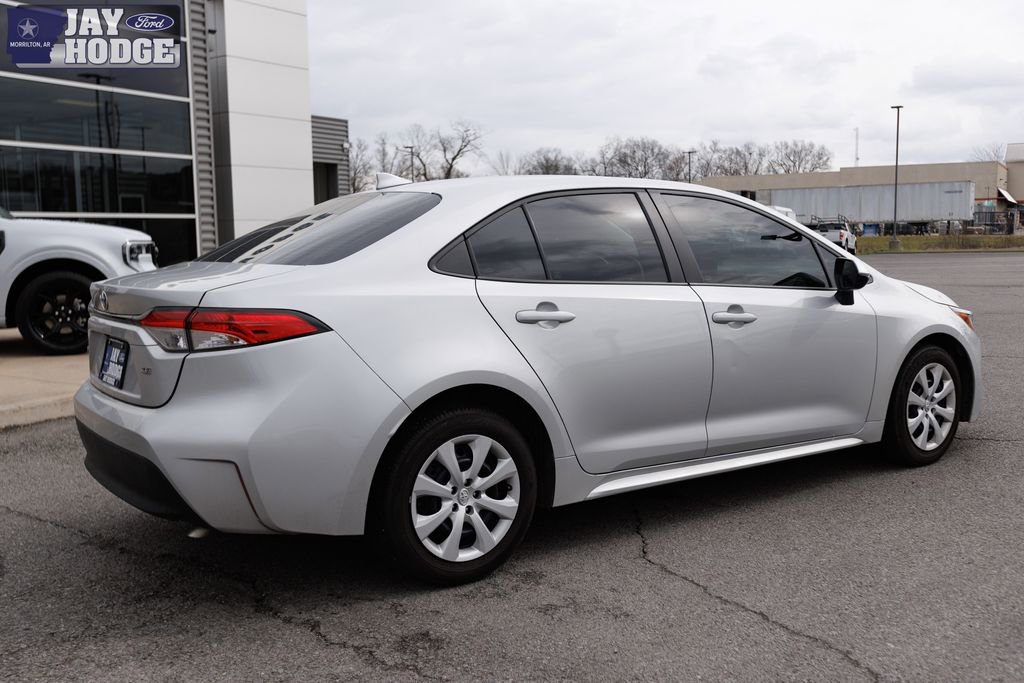 Used 2024 Toyota Corolla LE image 5