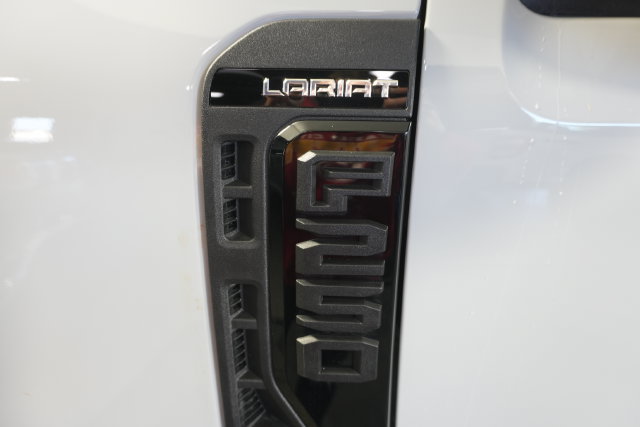 Certified 2026 Ford F250 Lariat w/ Black Appearance Package AWD/4WD image 29