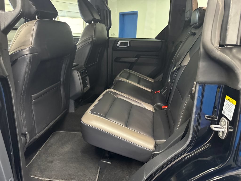Certified 2025 Ford Bronco Outer Banks w/ Sasquatch Package AWD/4WD image 25
