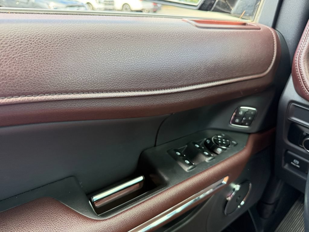 Certified 2024 Ford Expedition Limited AWD/4WD image 27