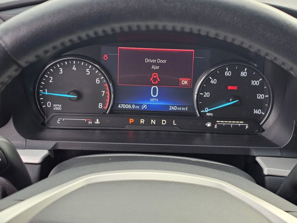 Certified 2024 Ford Explorer XLT w/ Equipment Group 202A image 24