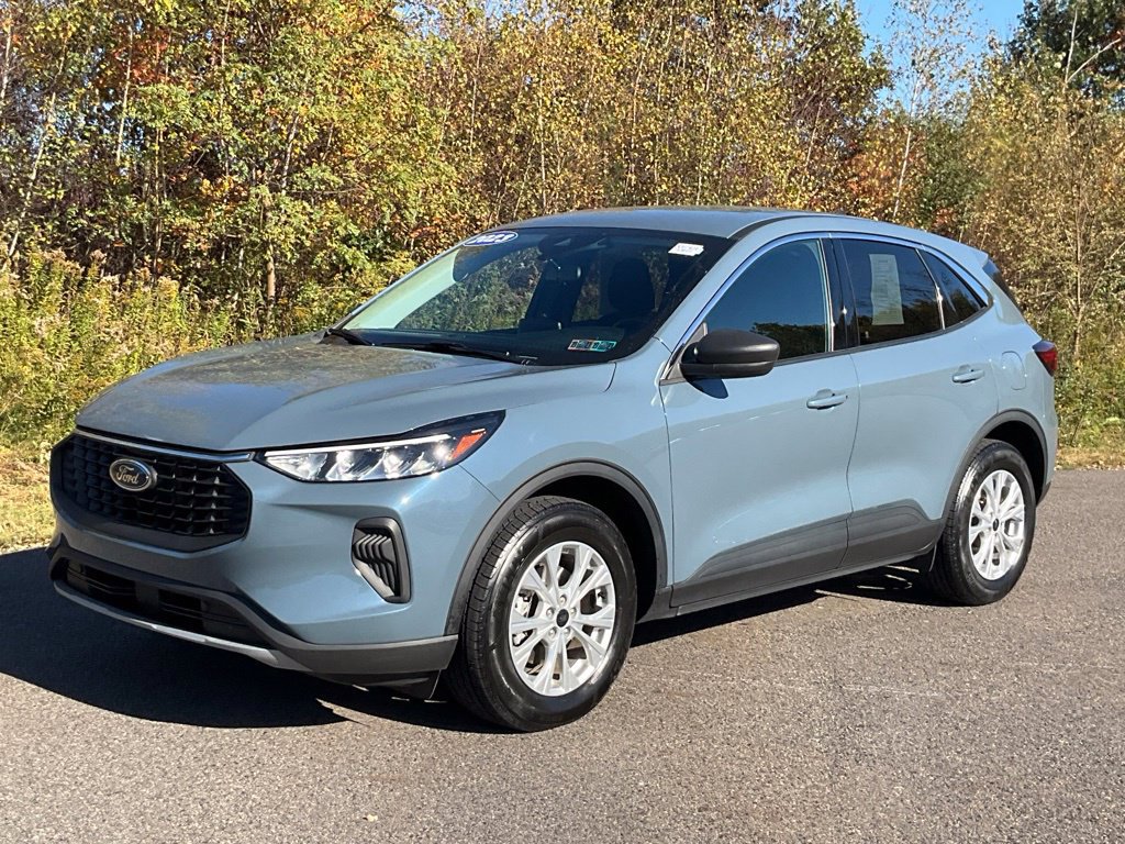 Certified 2023 Ford Escape Active AWD/4WD image 27