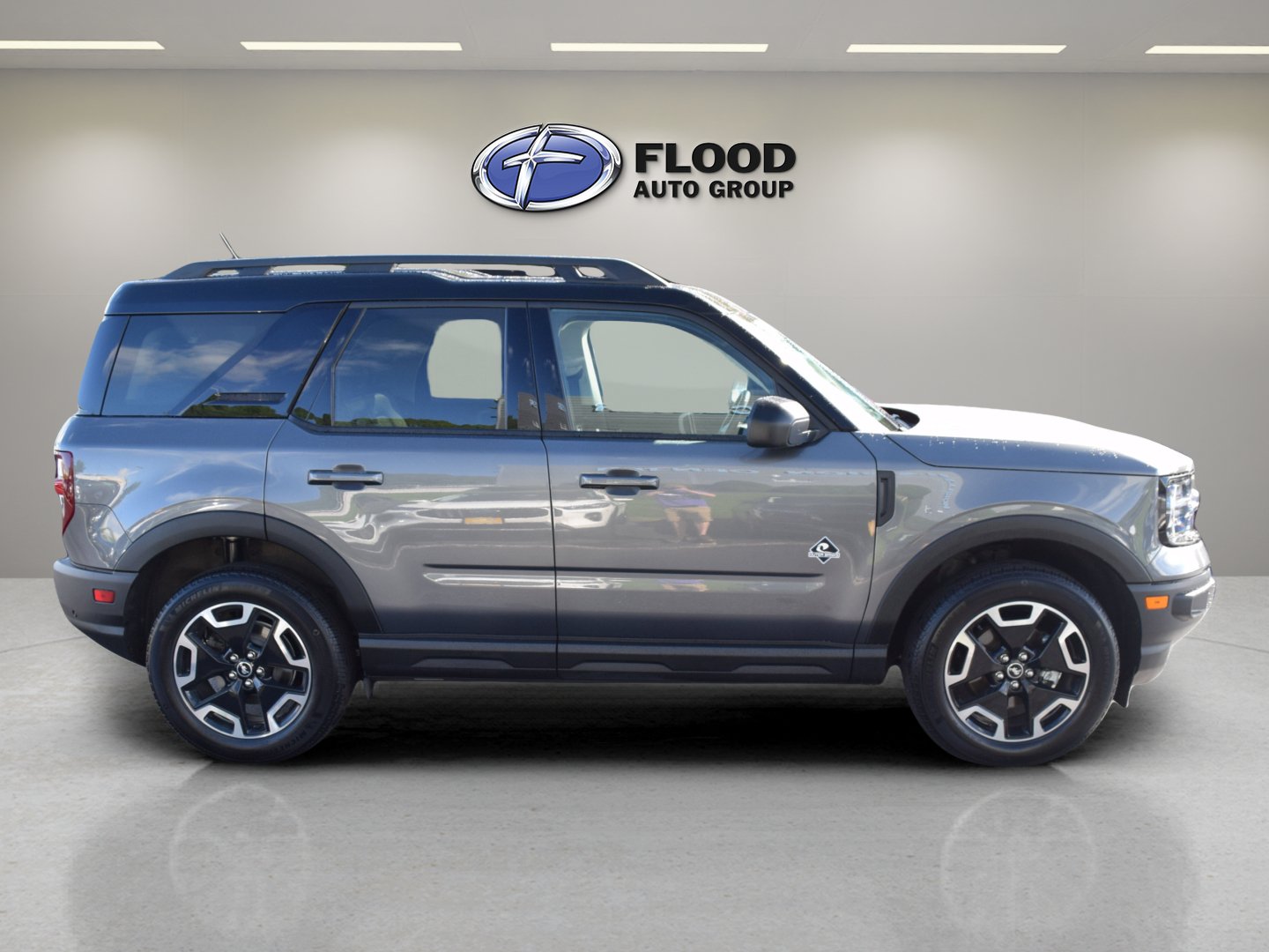 Certified 2023 Ford Bronco Sport Outer Banks AWD/4WD image 3