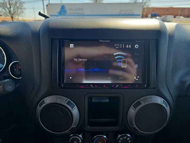 Used 2017 Jeep Wrangler Sport image 17