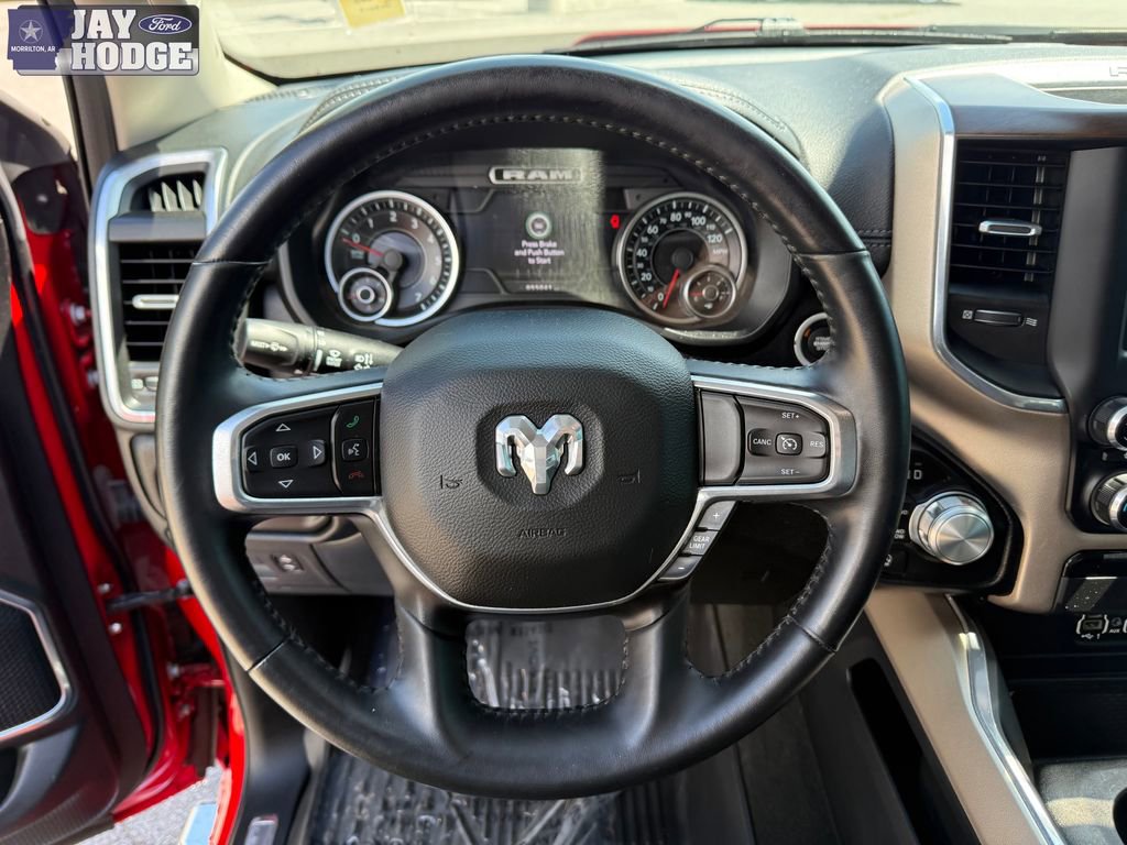 Used 2022 RAM 1500 Laramie AWD/4WD image 17