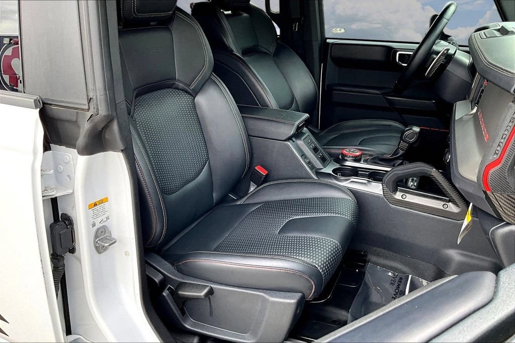 Certified 2024 Ford Bronco Raptor w/ Interior Carbon Fiber Pack 6 AWD/4WD image 31