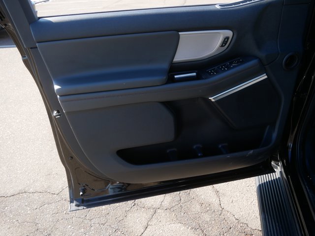 Certified 2025 Ford Expedition Active image 13