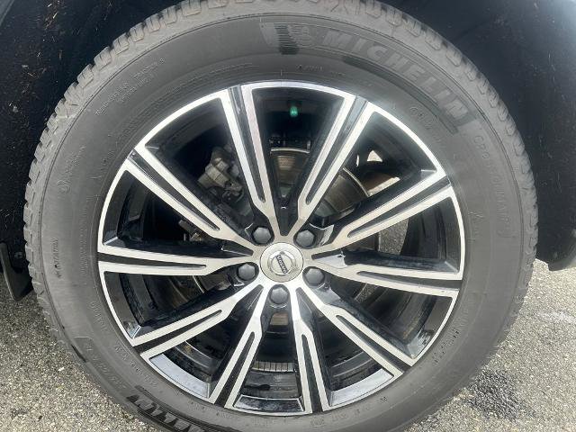 Used 2020 Volvo XC60 T5 Inscription w/ Protection Package image 13