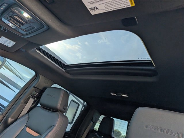 Used 2024 GMC Sierra 2500 AT4 w/ AT4 Premium Plus Package image 26