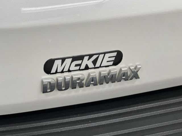 Used 2023 Chevrolet Suburban Premier AWD/4WD image 21