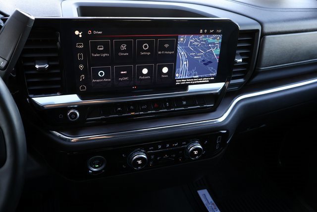 Used 2024 GMC Sierra 1500 SLT image 32