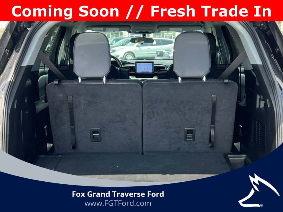 Certified 2023 Ford Explorer XLT w/ Equipment Group 202A AWD/4WD image 34