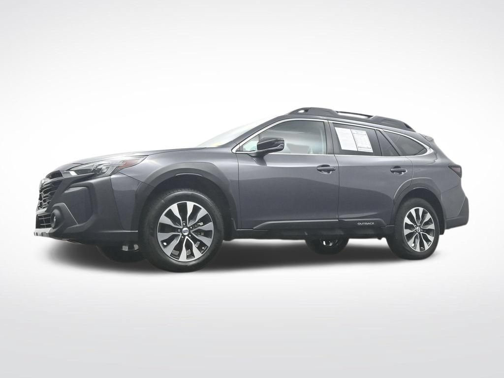 Used 2025 Subaru Outback Limited AWD/4WD image 40