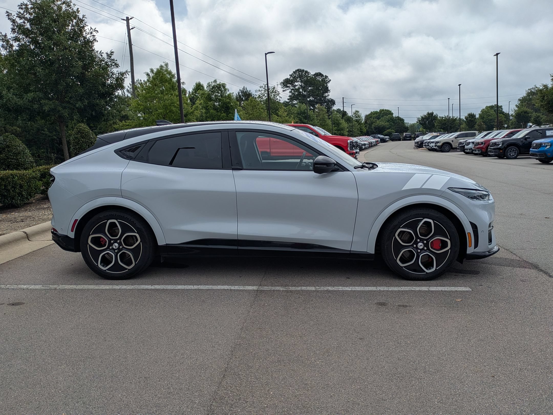 Certified 2023 Ford Mustang Mach-E GT AWD/4WD image 3