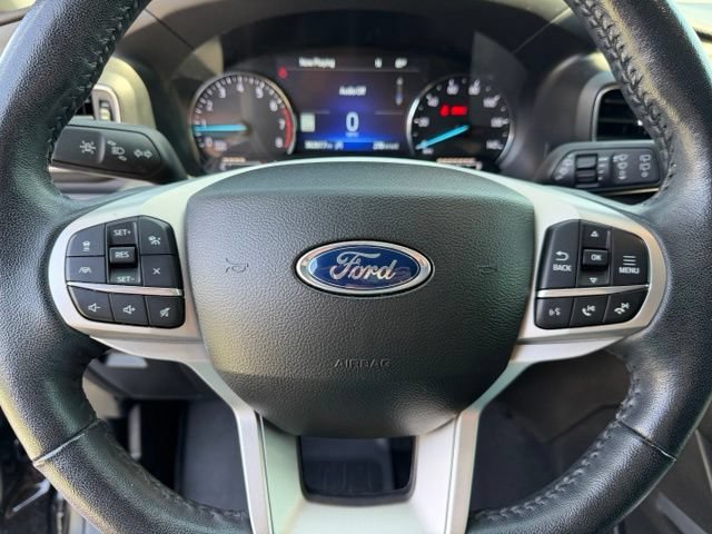 Certified 2023 Ford Explorer XLT w/ Equipment Group 202A RWD image 14