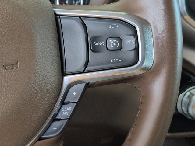 Used 2021 RAM 1500 Laramie AWD/4WD image 19