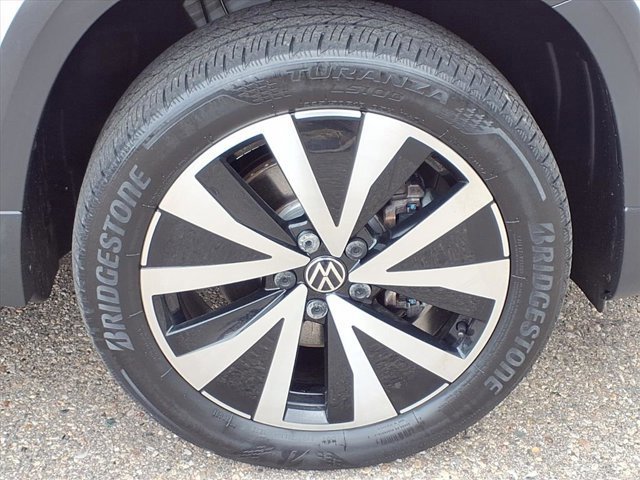Used 2022 Volkswagen Taos SE image 27