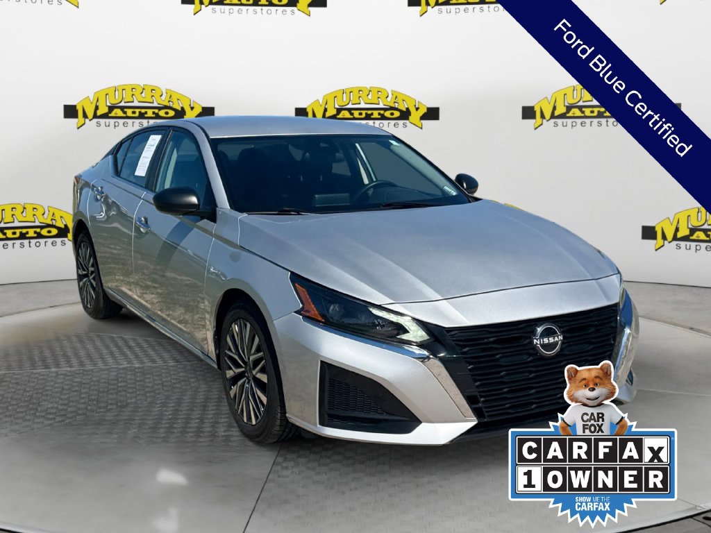 Used 2025 Nissan Altima 2.5 SV FWD image 10