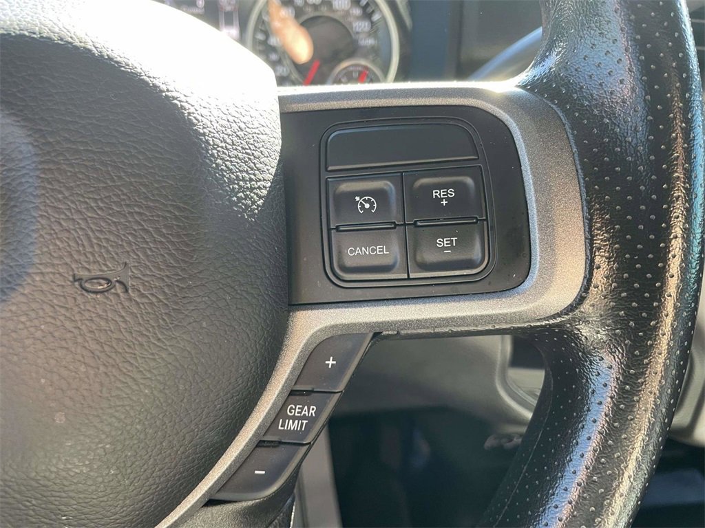 Used 2022 RAM 2500 Tradesman w/ Chrome Appearance Group image 25