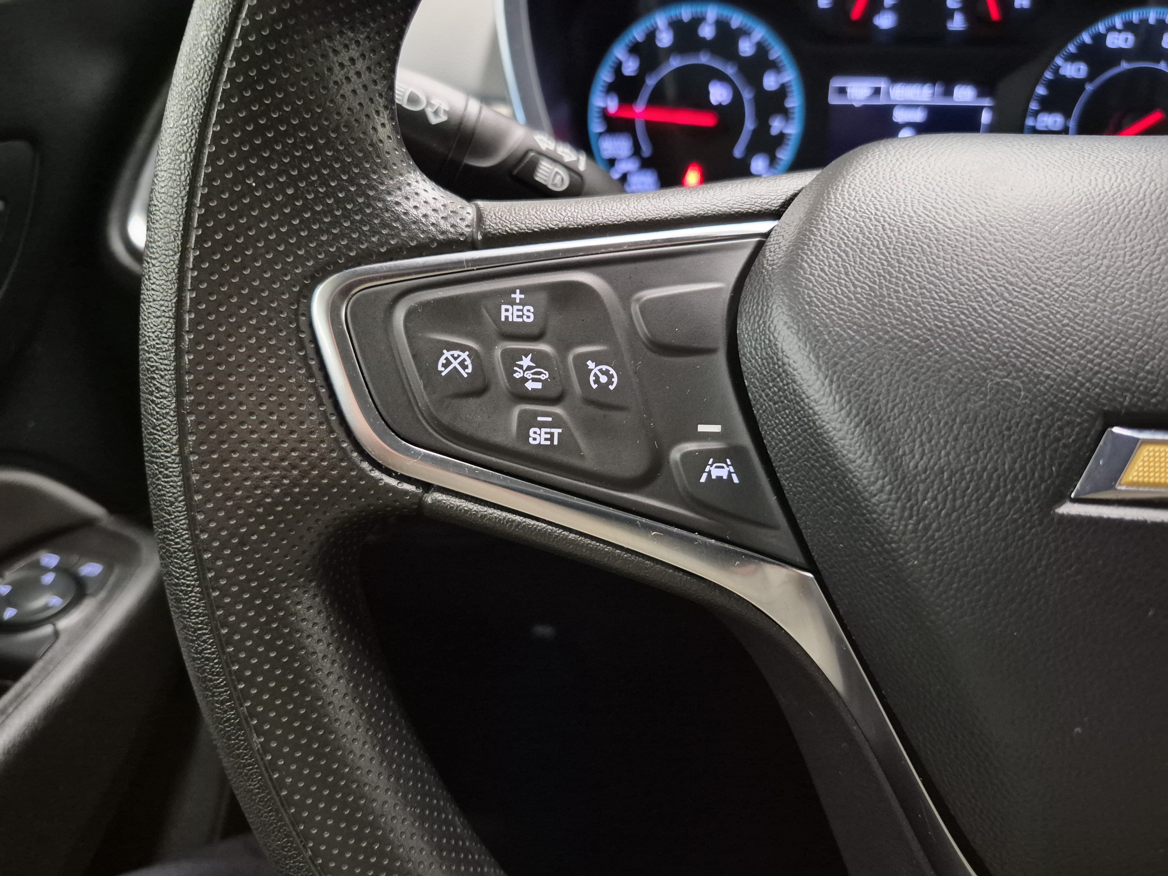 Used 2024 Chevrolet Equinox LS FWD image 22