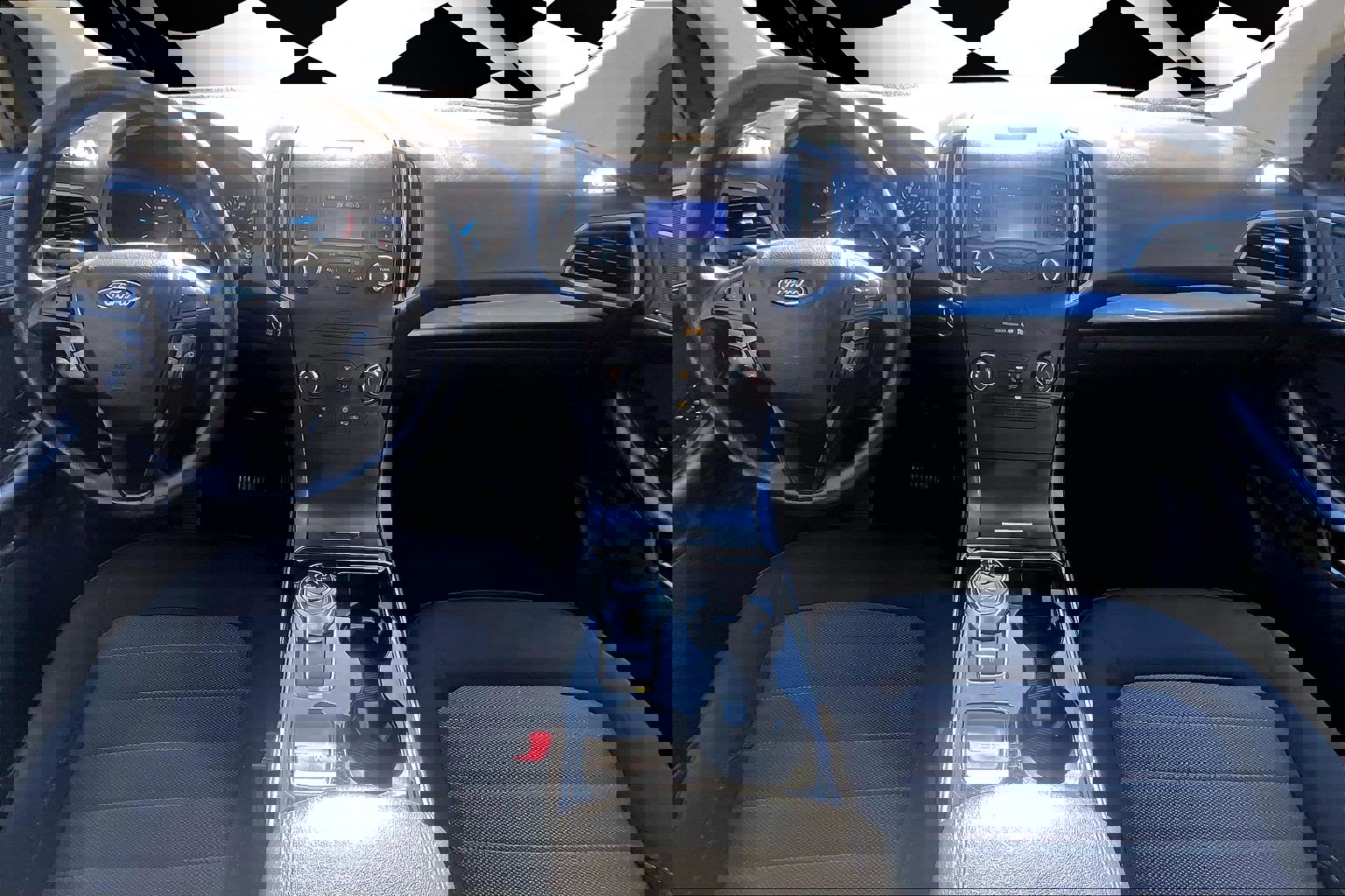 Certified 2019 Ford Edge SE image 15