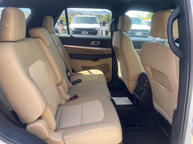 Certified 2017 Ford Explorer FWD image 18