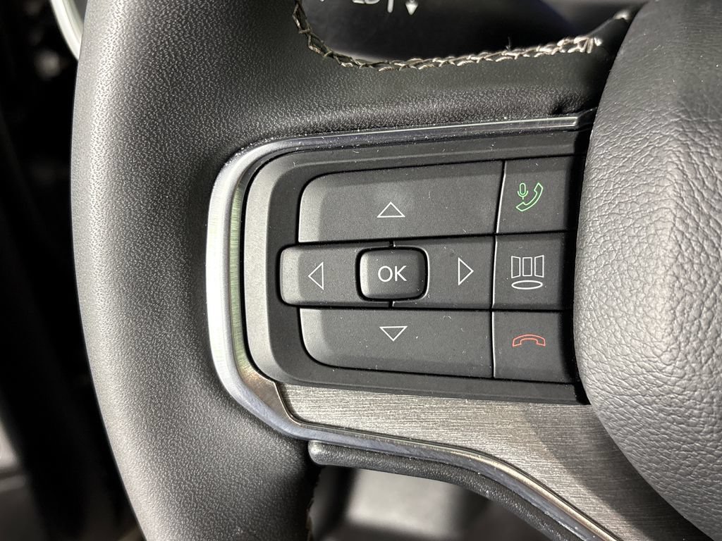 Used 2022 Jeep Wagoneer Series II AWD/4WD image 18