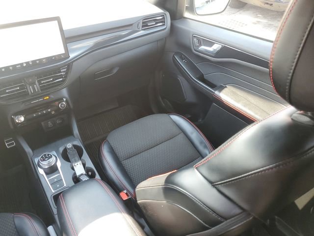 Certified 2024 Ford Escape ST-Line w/ Tech Pack #1 AWD/4WD image 29