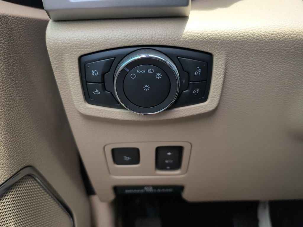 Certified 2019 Ford F250 Lariat w/ Lariat Ultimate Package AWD/4WD image 28
