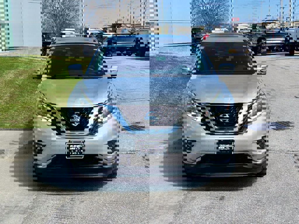 Used 2018 Nissan Murano SV w/ Premium Package image 8