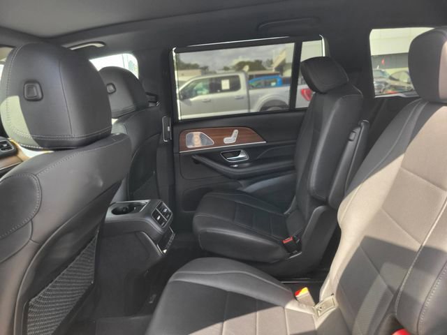 Used 2021 Mercedes-Benz GLS 450 4MATIC image 9