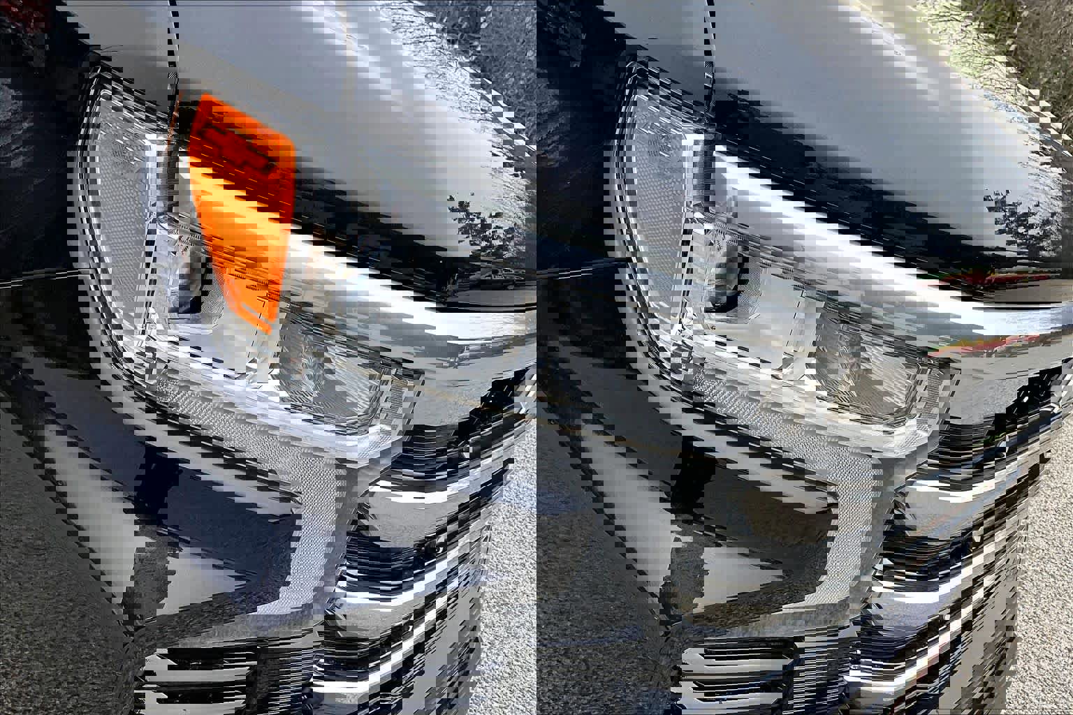 Used 2023 Chevrolet Silverado 1500 High Country w/ Z71 Off-Road Package AWD/4WD image 27