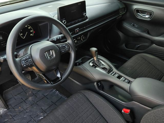 Used 2025 Honda HR-V LX image 28