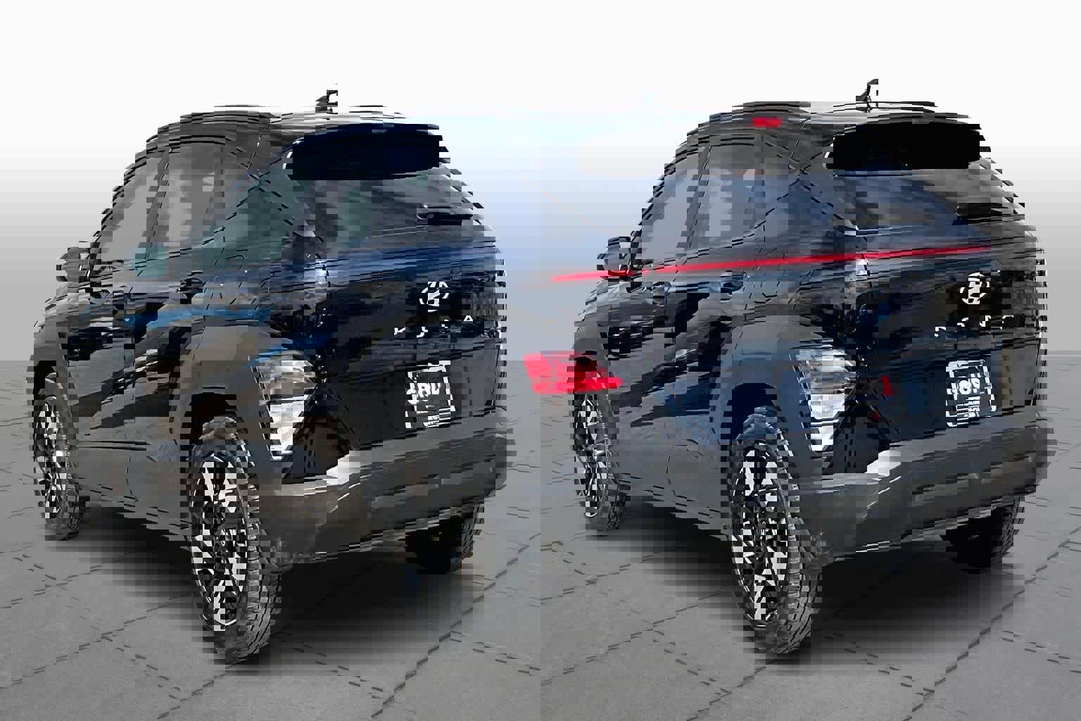 Used 2024 Hyundai Kona SEL image 11