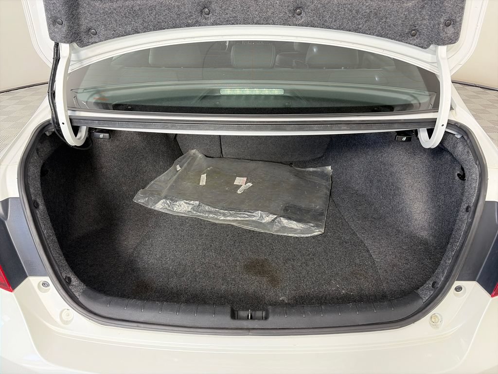 Used 2017 Honda Accord Sport image 25
