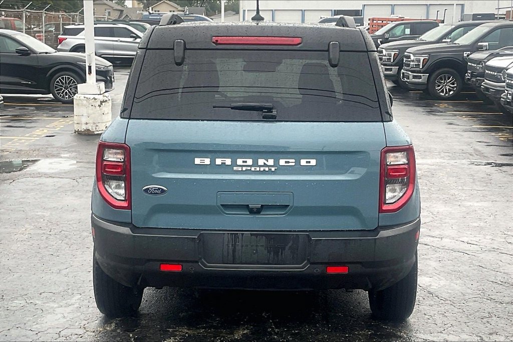 Certified 2023 Ford Bronco Sport Outer Banks w/ Tech Package AWD/4WD image 3