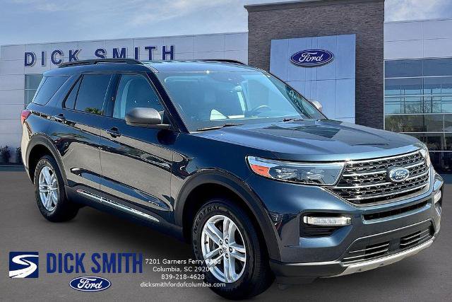 Certified 2023 Ford Explorer XLT w/ Equipment Group 202A AWD/4WD image 3