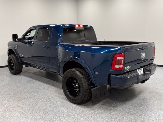Used 2024 RAM 3500 Limited AWD/4WD image 10