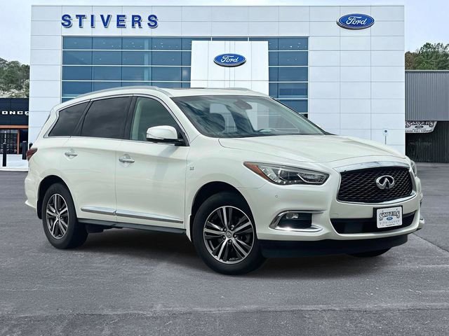 Used 2019 INFINITI QX60 Luxe w/ Essential Package FWD image 1