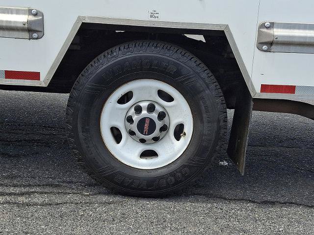 Used 2021 GMC Savana 3500 w/ Power Convenience Package RWD image 8